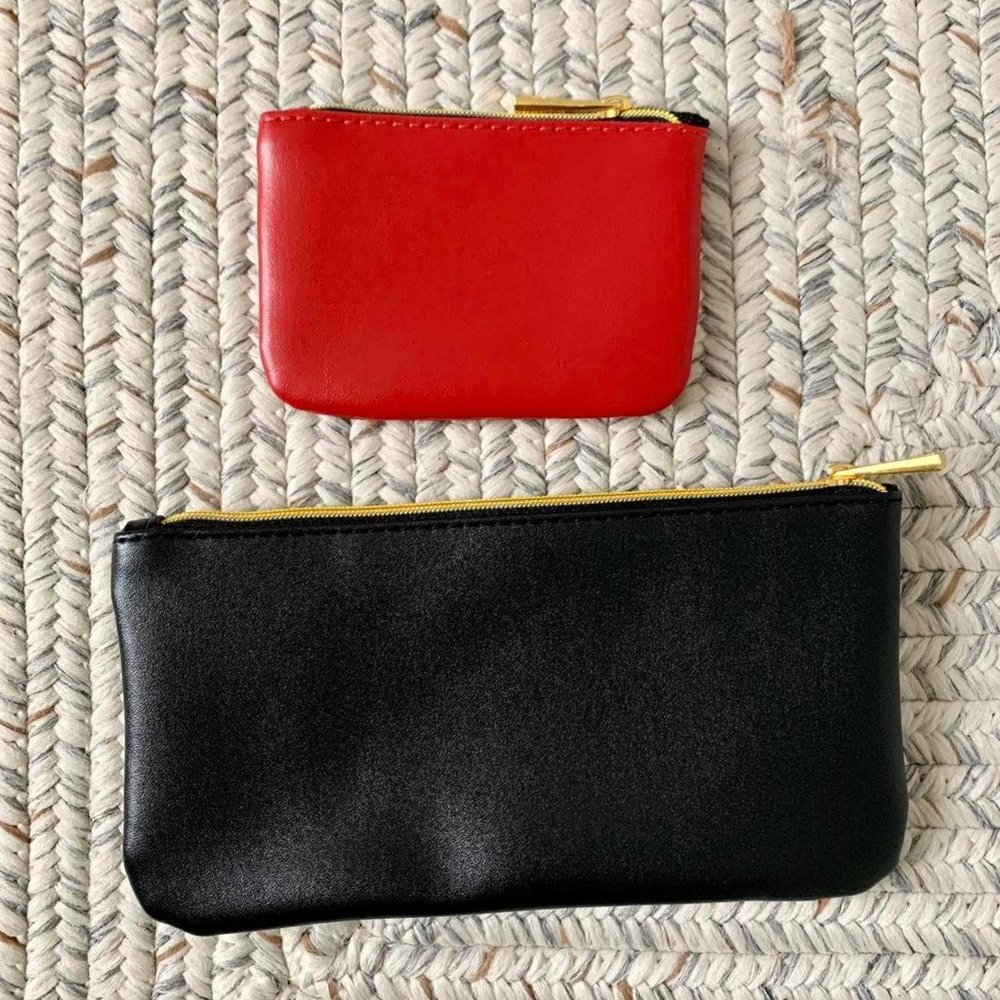 ⭐️ Bundle of 2 Marc Jacobs Daisy Cosmetic Coin Pouch - Picture 3 of 3